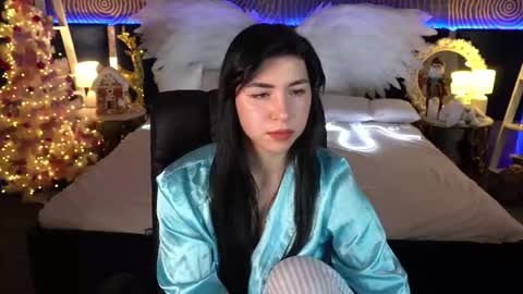 Emy online show from 12.23.25