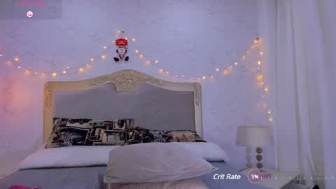 Snapshot of emilycastro_ chatting on 12.09.24 Emily online show from 12.09.24