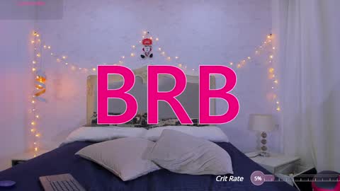 Snapshot of emilycastro_ chatting on 12.10.24 Emily online show from 12.10.24