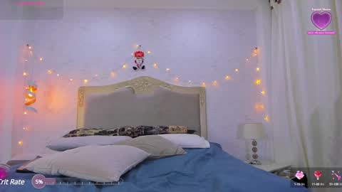 Snapshot of emilycastro_ chatting on 12.12.24 Emily online show from 12.12.24