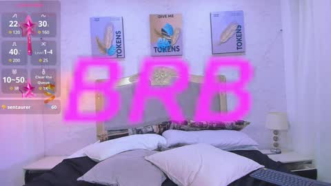 Snapshot of emilycastro_ chatting on 01.16.25 Emily online show from 01.16.25