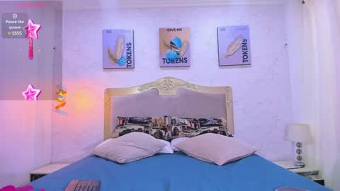 Snapshot of emilycastro_ chatting on 01.17.25 Emily online show from 01.17.25