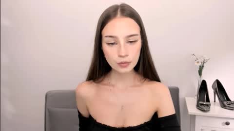 EmilyCharming online show from 03.05.26