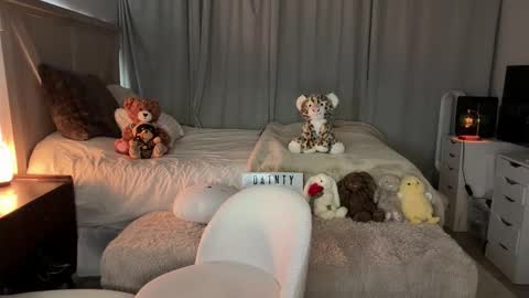 emilyfawn online show from 03.22.26