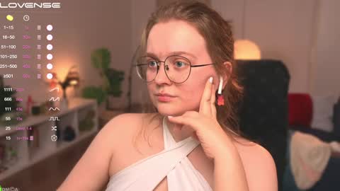 Emily  online show from 01.11.25