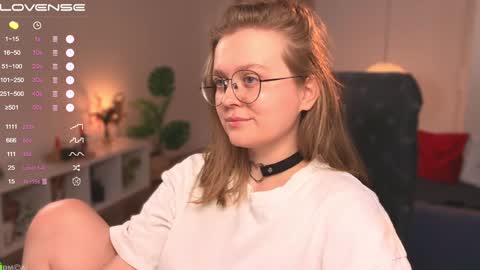 Emily  online show from 02.05.25