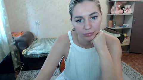 Snapshot of emilyfork chatting on 06.16.26 emilyfork online show from 06.16.26