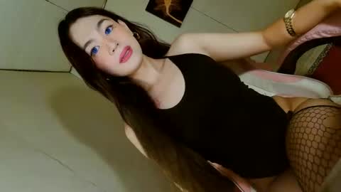 ariane online show from 10.10.25