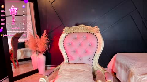 Snapshot of emilyh_ chatting on 02.04.25 Emily online show from 02.04.25