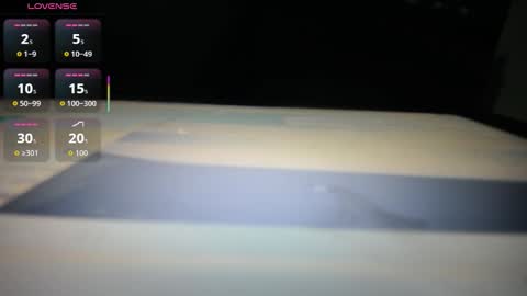 Snapshot of emilyhines__ chatting on 11.29.25 Emilyhines online show from 11.29.25