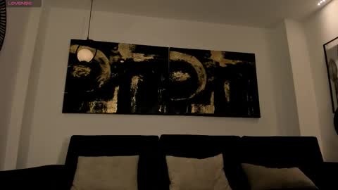 Snapshot of emilyjohnsonx chatting on 12.03.25 Emily online show from 12.03.25