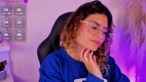 Emilyjonnes  online show from 06.04.26
