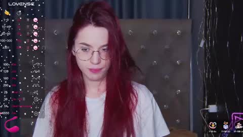 EmilyKents online show from 02.18.25