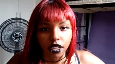 Emily Livos online show from 02.24.26