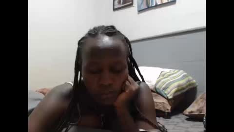 Snapshot of emilyposha chatting on 03.12.26 Emilly online show from 03.12.26