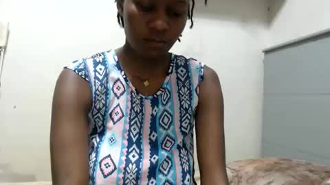 Snapshot of emilyposha chatting on 05.08.26 Emilly online show from 05.08.26