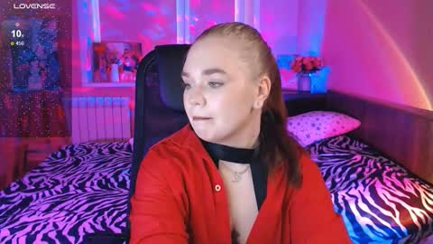 Emily  Emi online show from 11.20.25