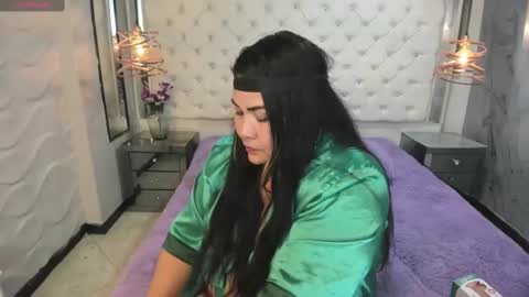 Emily online show from 01.11.25