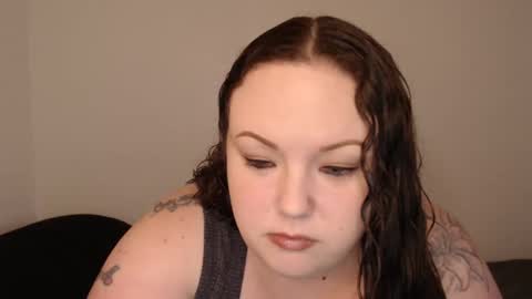 Emily Bankz online show from 12.28.24