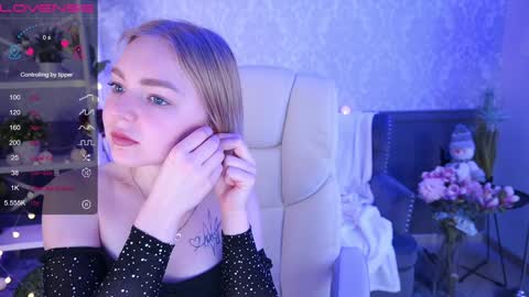 Snapshot of emilysunshines chatting on 12.14.24 MY NAME IS Emily WELCOME EVERYONE I WILL BE HAPPY TO GIVE YOU WHAT YOU HAVE DREAMED OF FOR SO LONG online show from 12.14.24