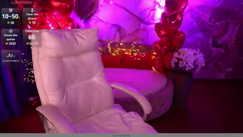 Snapshot of emilysunshines chatting on 02.20.25 MY NAME IS Emily WELCOME EVERYONE I WILL BE HAPPY TO GIVE YOU WHAT YOU HAVE DREAMED OF FOR SO LONG online show from 02.20.25