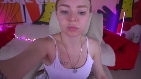 Snapshot of emilysunshines chatting on 10.06.25 MY NAME IS Emily WELCOME EVERYONE I WILL BE HAPPY TO GIVE YOU WHAT YOU HAVE DREAMED OF FOR SO LONG online show from 10.06.25