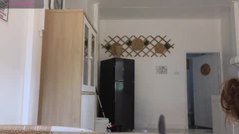 Snapshot of emilytrays chatting on 02.18.25 Emily wish-list  online show from 02.18.25