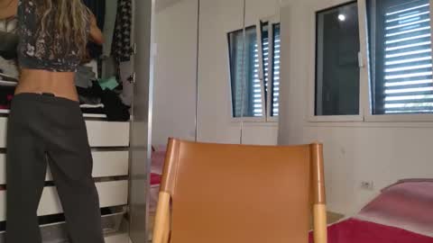 Snapshot of emilyweed chatting on 02.05.26 Emily ---- online show from 02.05.26