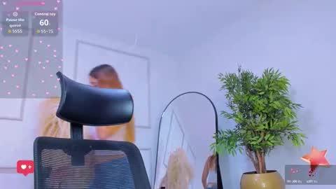 Snapshot of emilywillis8 chatting on 12.03.25 E M I L Y online show from 12.03.25