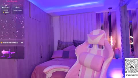 Snapshot of emilyymiller chatting on 12.29.24 Emily online show from 12.29.24