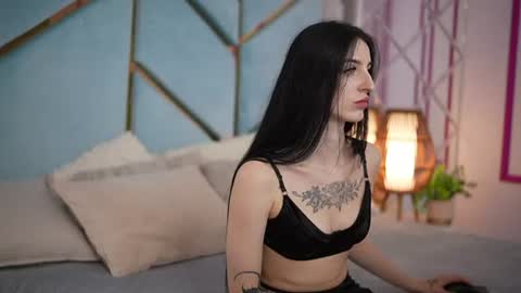 emilyymoon online show from 06.30.26
