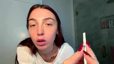 Snapshot of emilyyyt chatting on 01.16.26 Emily online show from 01.16.26