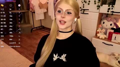 emimiy online show from 10.08.25