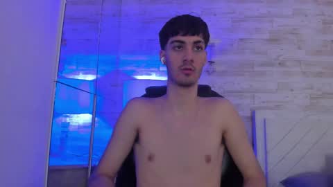 emir_ozan online show from 02.03.26