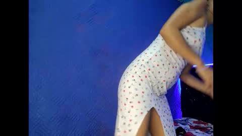 Snapshot of emiril chatting on 02.19.26 L i a time online 7am - 1pm Gtm-5 online show from 02.19.26