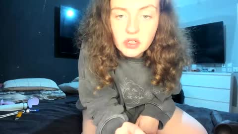 emliyjamesmjb online show from 12.28.24