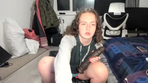 emliyjamesmjb online show from 01.11.25