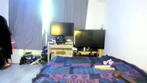 emliyjamesmjb online show from 02.13.25