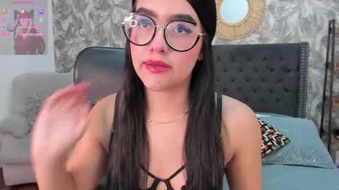 emma  online show from 10.11.25