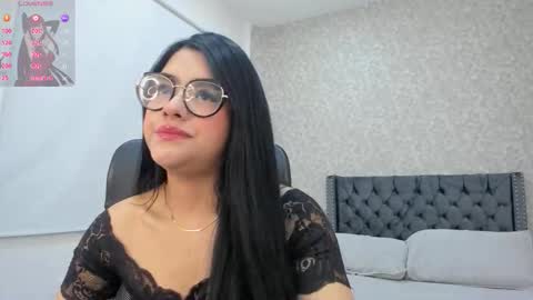 emma  online show from 10.30.25