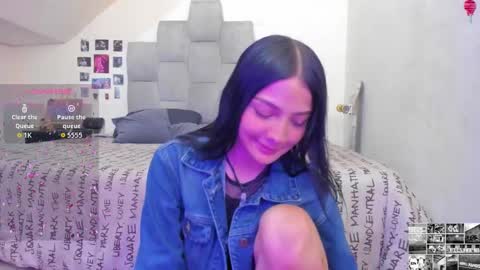 emma  online show from 09.19.25