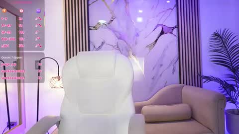 emma__walkerr_ online show from 03.21.26