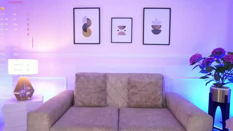 emma__walkerr_ online show from 05.21.26
