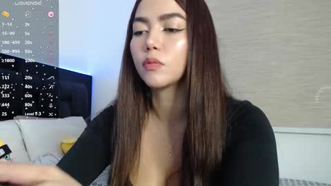 Snapshot of emma_aaa chatting on 01.16.26 Rocio online show from 01.16.26