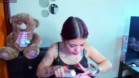 emma_boo_ online show from 05.11.26