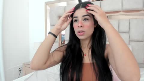 Emma Castillo online show from 12.29.24