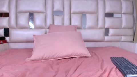 Emma online show from 10.01.25