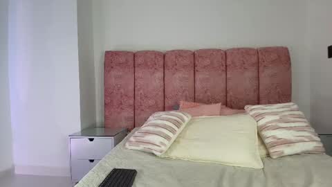 Emma online show from 11.15.25