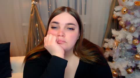 Snapshot of emma_dorn chatting on 01.13.25 Eva online show from 01.13.25