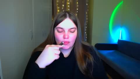 Snapshot of emma_dorn chatting on 11.02.25 Eva online show from 11.02.25